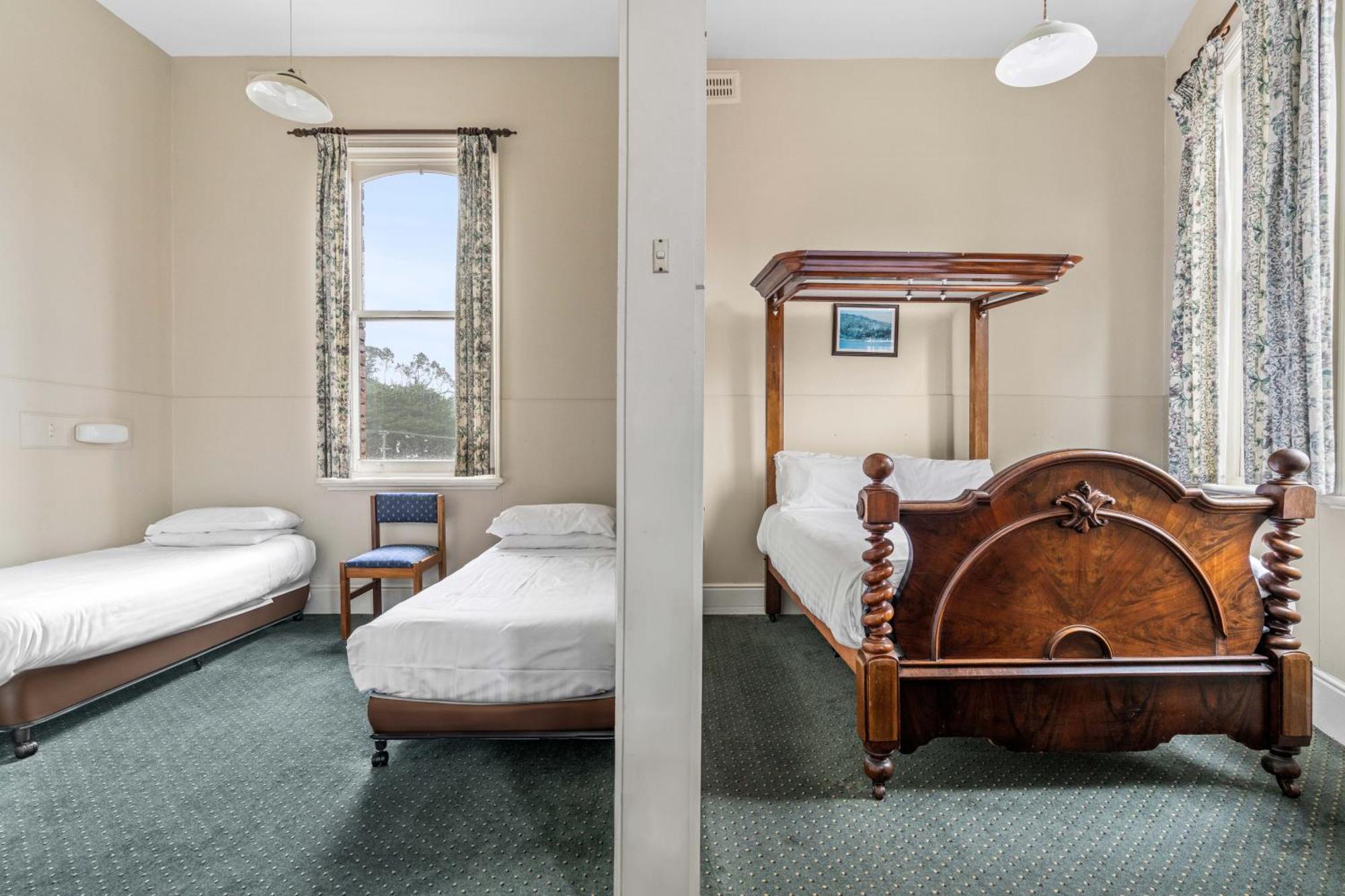 Empire Hotel Queenstown Eksteriør billede